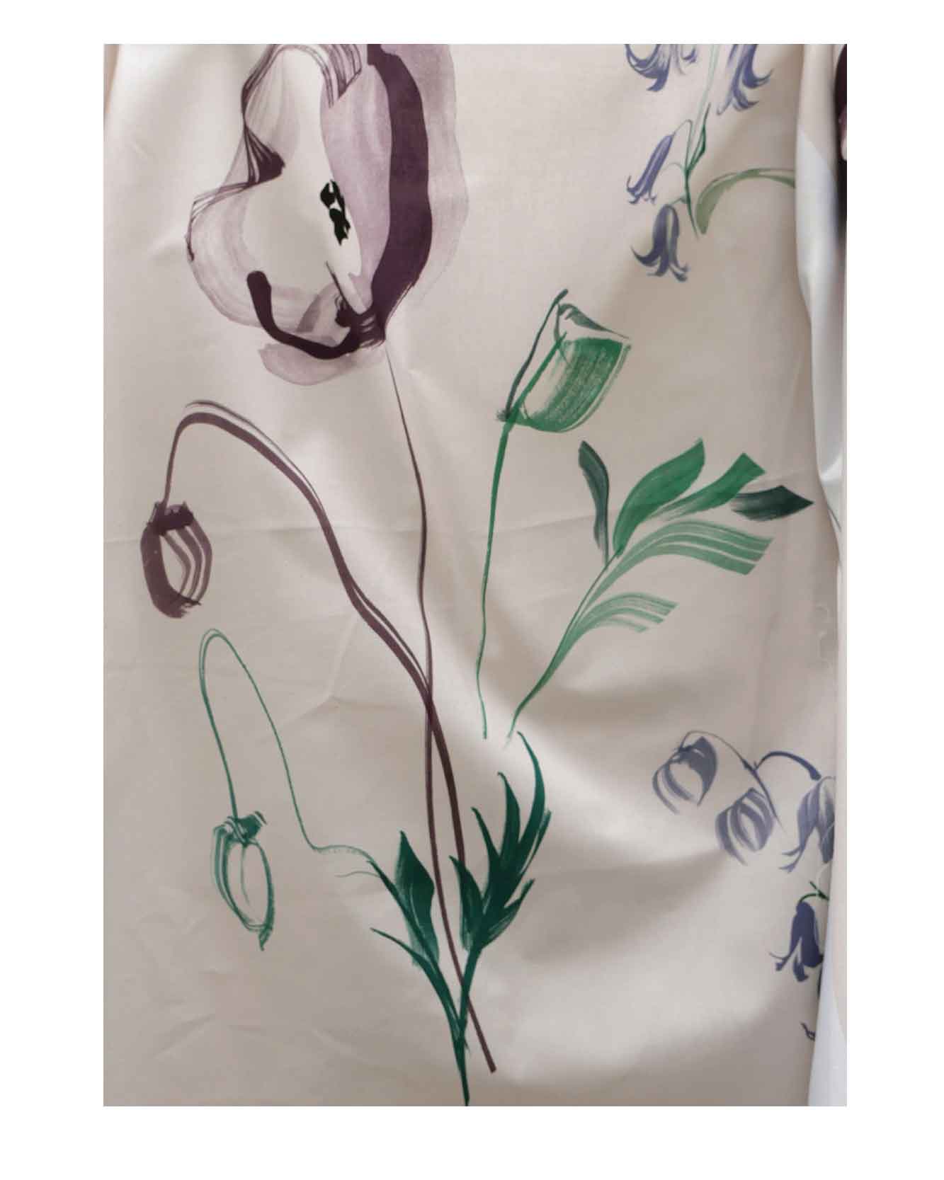 British wild flower illustrations. Wild poppy. Gestural ink brushstrokes for textile prints and ceramics designs.